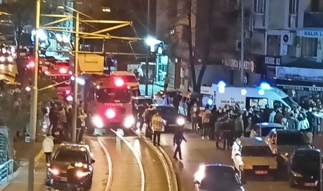 Bursa'nın Çarşamba mahallesinde balkon çöktü!