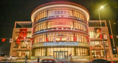 Antalya'ya dev kütüphane
