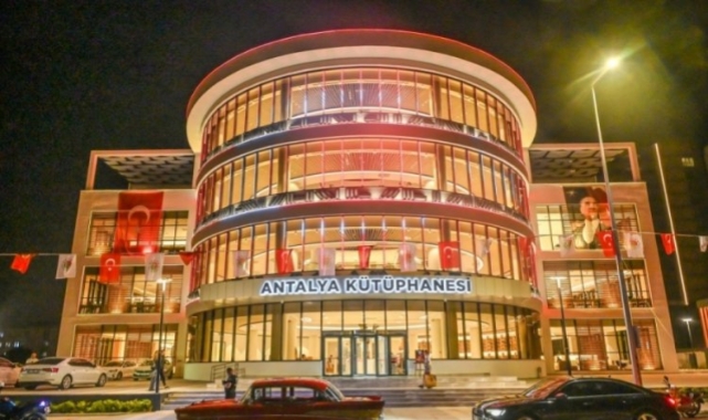 Antalya'ya dev kütüphane
