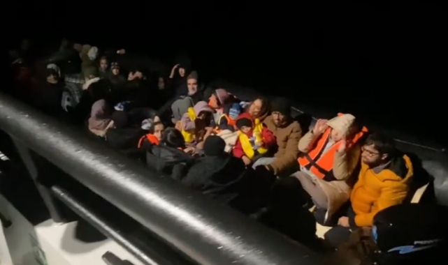 Ayvalık’ta 39 düzensiz göçmen yakalandı