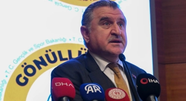 Bakan Bak: Deprem bölgesinde 3 milyon gıda dağıtımı yapıldı