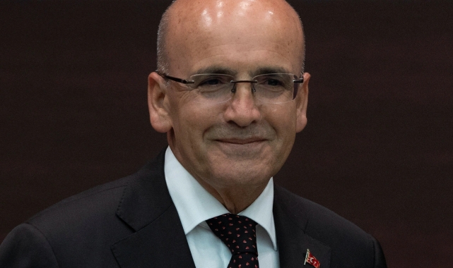 Bakan Şimşek: Attığımız adımlar karşılık buluyor