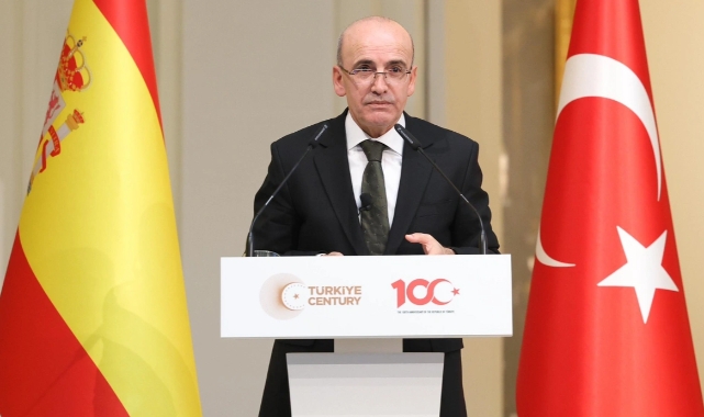 Bakan Şimşek: Yatırımlar büyüyor