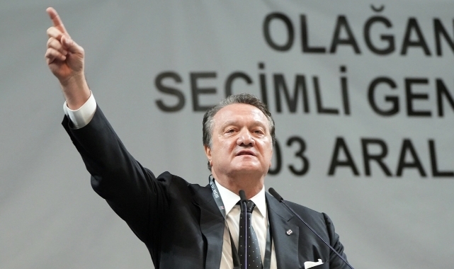 Beşiktaş Başkanı Hasan Arat'tan transfer açıklaması