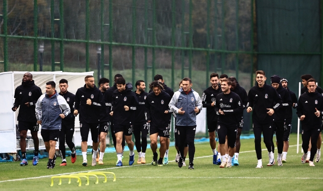 Beşiktaş'ta, Fenerbahçe maçı hazırlıkları başladı