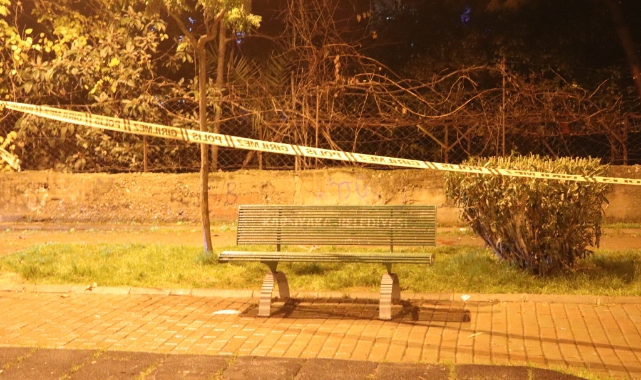 Boşanma aşamasındaki eşini parkta öldürdü