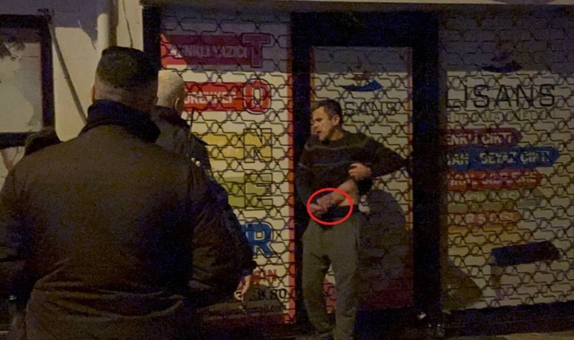 Bursa'da 25 yıl önceki eşini özledi, ekipler 1 saat dil döktü