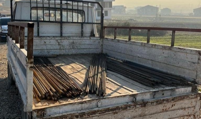 Bursa'da demir çalan hırsızlar yakalandı