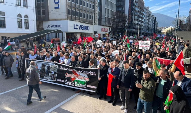 Bursa'da ‘Dünya İnsan Hakları Günü’nde anlamlı yürüyüş