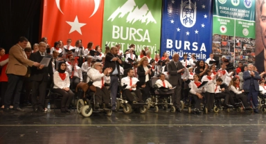 Bursa'da Engelliler Meclisi’nden unutulmaz konser