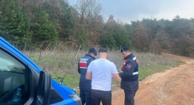 Bursa'da jandarma aranan 18 şahsı yakaladı