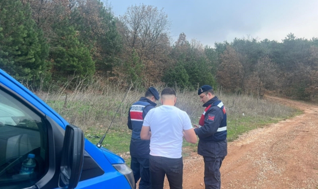 Bursa'da jandarma aranan 18 şahsı yakaladı