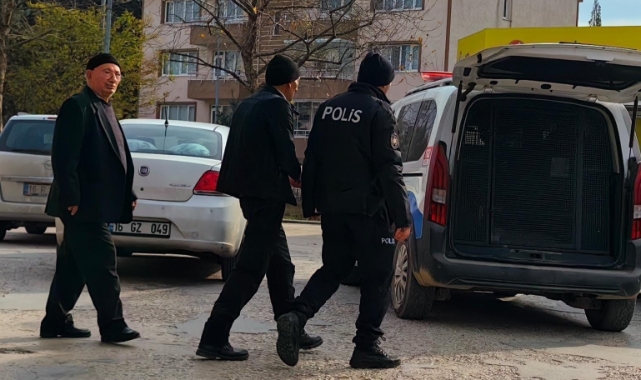 Bursa'da kapısını açınca şoke oldu! Oğlu ondan habersiz...