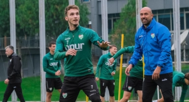 Bursaspor, Afyonspor mesaisi başladı