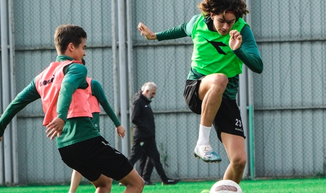 Bursaspor, Diyarbekirspor maçı için çalışmalara start verdi