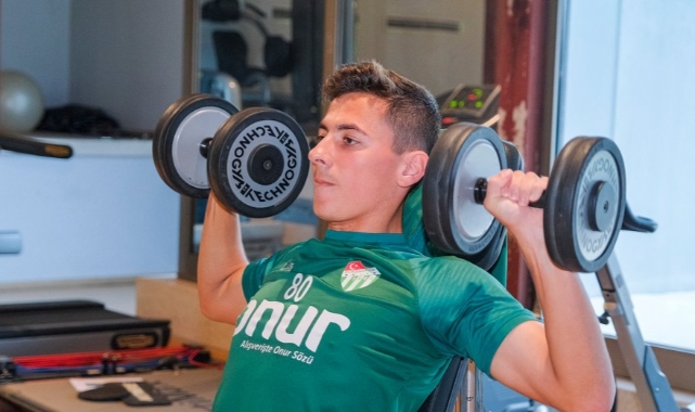 Bursaspor salonda kuvvet çalıştı