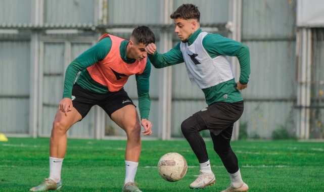 Bursaspor topa sahip olma ve dayanıklılık çalıştı