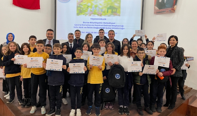 Bursa'da çevreci minikler ödüllendirildi