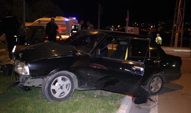 Çanakkale’de trafik kazası: 3 yaralı