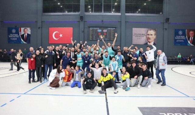 Çayırova Belediyesi, ligin ilk yarısını galibiyetle kapattı