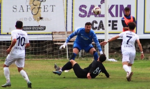 Çeşme Belediyespor maçı ertelendi
