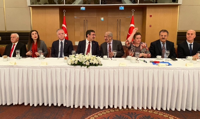 Cevdet Yılmaz Alevi-Bektaşi temsilcileriyle bir araya geldi