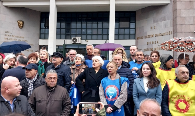 Bursa'da sendikaların basın açıklamasına polis müdahalesi