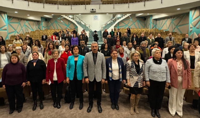CHP Bursa kadın adaylarını tanıttı