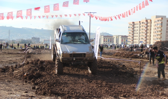 Cizre'de ilk defa off-roda heyecanı yaşandı