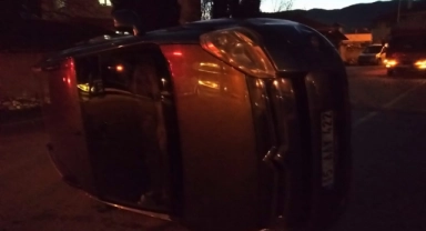 Çocuk sürücü kaza yaptı! 2 kişi yaralandı