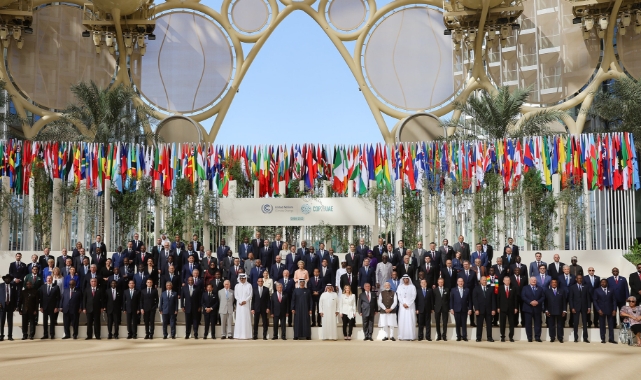 COP 28 Zirvesi’nde liderler aile fotoğrafı çekimine katıldı