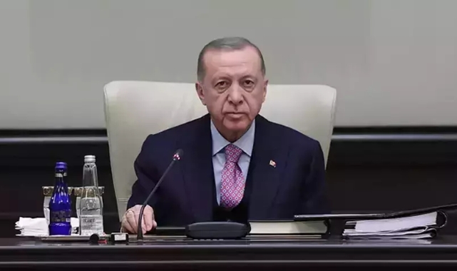 Cumhurbaşkanı Erdoğan AK Parti İl Başkanlığına geldi!