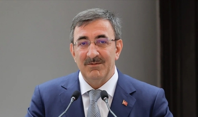 Cumhurbaşkanı Yardımcısı Yılmaz'dan enflasyonda kararlılık mesajı!