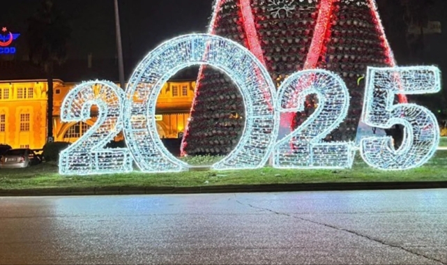 Dünya 2024'ü beklerken Adana'yı 2025 heyecanı sardı!