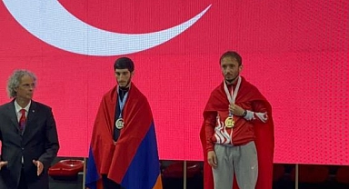 Düzce Üniversitesi öğrencisi Avrupa şampiyonu oldu