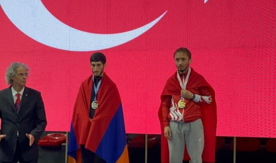 Düzce Üniversitesi öğrencisi Avrupa şampiyonu oldu