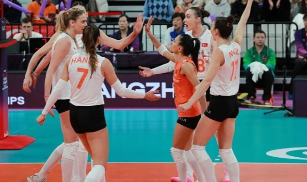 Eczacıbaşı, Kulüpler Dünya Şampiyonu!