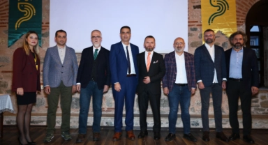 Eğitim duayenleri Bursa'da buluştu