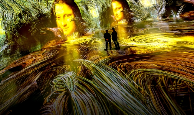 Exhibition by Ouchhh PARALLEL UNIVERSE X Media Art Museum Bursa’da