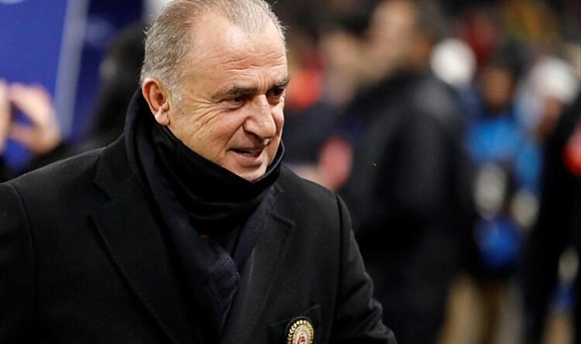 Fatih Terim imza için Atina'da