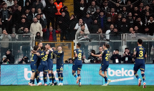 Fenerbahçe, derbide Beşiktaş'ı devirdi