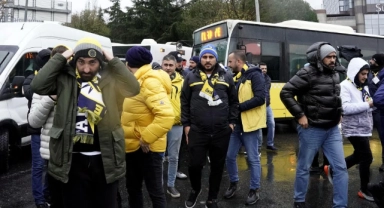 Fenerbahçe taraftarı, Tüpraş Stadyumu'na geldi