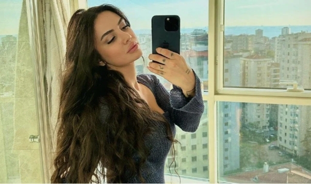 Fenomen Ece Ronay'ın telefonu inceleniyor