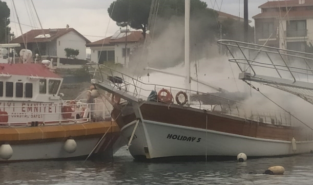 Fethiye'de gulet tekne alevlere teslim oldu