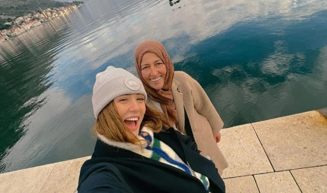 Filenin Sultanları'ndan Zehra Güneş annesiyle tatilde