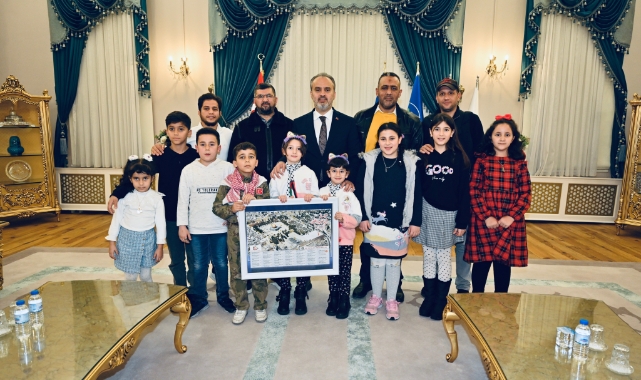 Filistinli çocuklardan Başkan Aktaş’a ziyaret