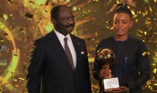 Hakkarigücüsporlu Manga, 2023 Kamerun Altın Top ödülünü kazandı