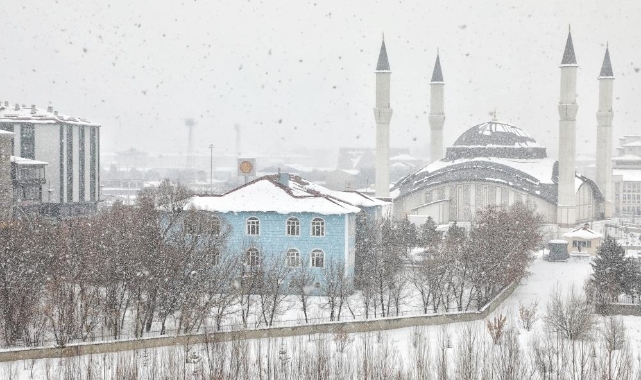 İki ilde okullar tatil edildi!