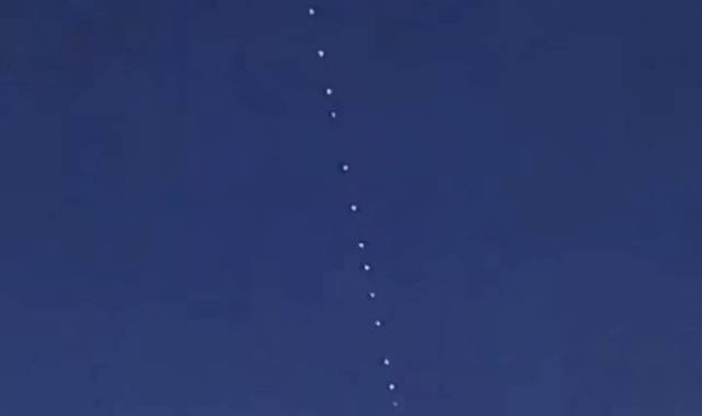 İstanbul semalarında Starlink uyduları görüldü