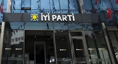 İYİ Parti'de 4 ilçe başkanı görevden alındı!